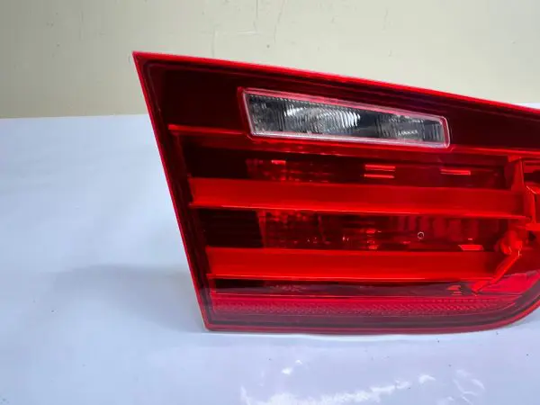 2012 2013 2014 2015 BMW F30 M3 3 SERIES 320 388 REAR RIGHT INNER OEM TAIL LIGHT - Image 6