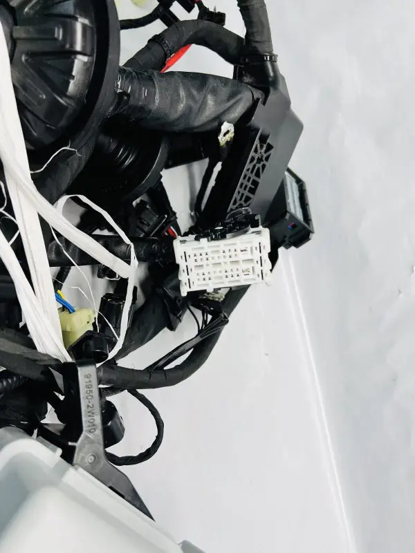2014 2015 KIA SORENTO FRONT ENGINE WIRING HARNESS OEM GENUINE 91250-1U062 - Image 10