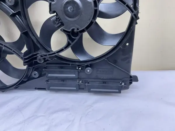 2013-2015 2016 2017 2018 2019 2020 FORD FUSION GENUINE COOLING FAN DG9Z8C607J - Image 3