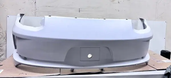 OEM PORSCHE 991 991.2 GT3 REAR OEM BUMPER COVER  GENUINE 99150529180