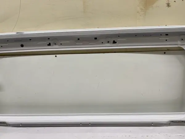 2019 2020 2021 2022 2023 Jeep Wrangler Gladiator  Front OEM Windshield Frame - Image 14
