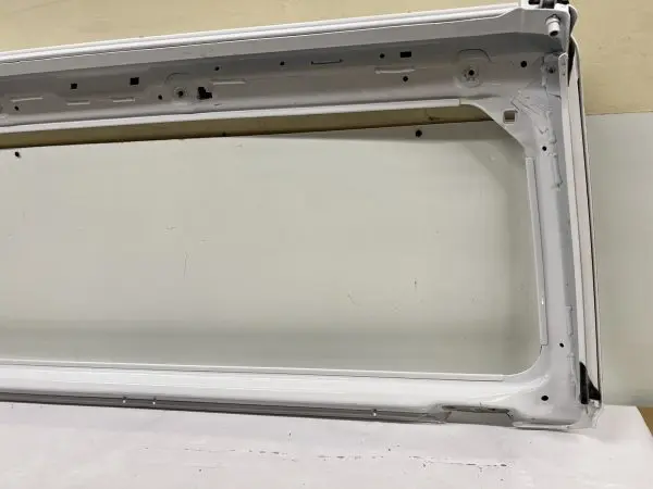 2019 2020 2021 2022 2023 Jeep Wrangler Gladiator  Front OEM Windshield Frame - Image 15