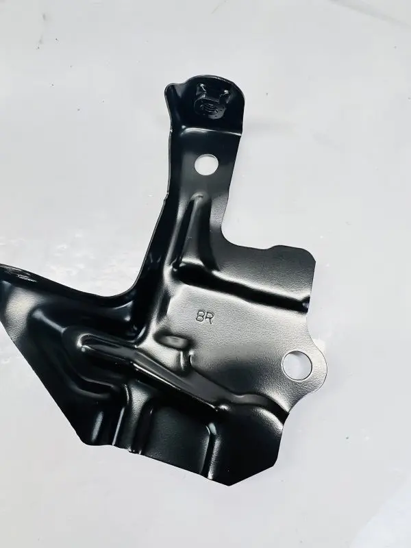 5214106170 2018 2019 2020 2021 2022 TOYOTA CAMRY SUPPORT RIGHT UPPER BRACKET OEM - Image 4