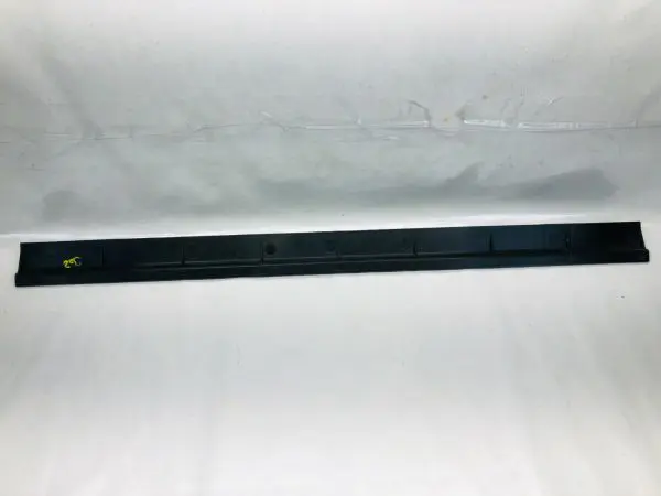 2016 2017 2018 2019 2020 2021 2022 2023 JAGUAR XF XE F-PACE LOWER AIR DEFLECTOR