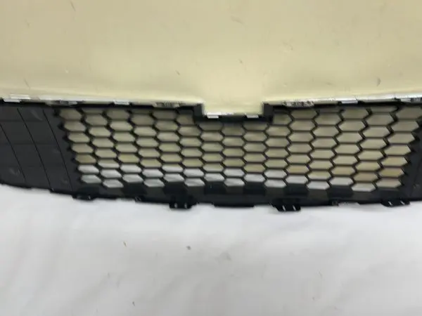 🌟MINT🌟2011 2012 2013 2014 CHEVY CRUZE LOWER OEM GRILLE GENUINE 95225615 - Image 9