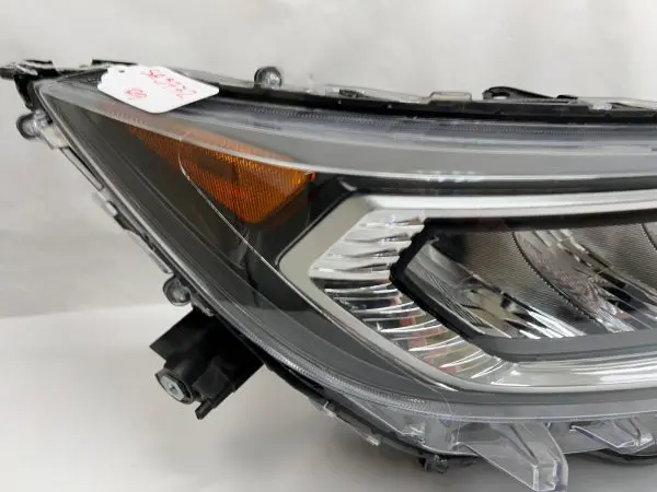 2019 2020 2021 TOYOTA RAV4 LED FRONT RIGHT OEM HEADLIGHT - Image 6