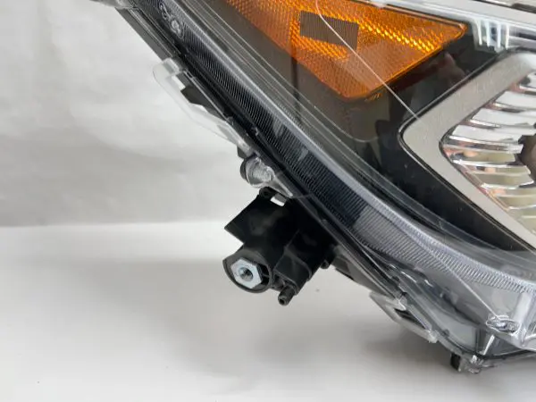 2019 2020 2021 TOYOTA RAV4 LED FRONT RIGHT OEM HEADLIGHT - Image 7