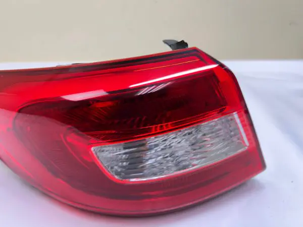 2015 2016 2017 HYUNDAI SONATA REAR LEFT OEM TAIL LIGHT 92401-C2000 - Image 6