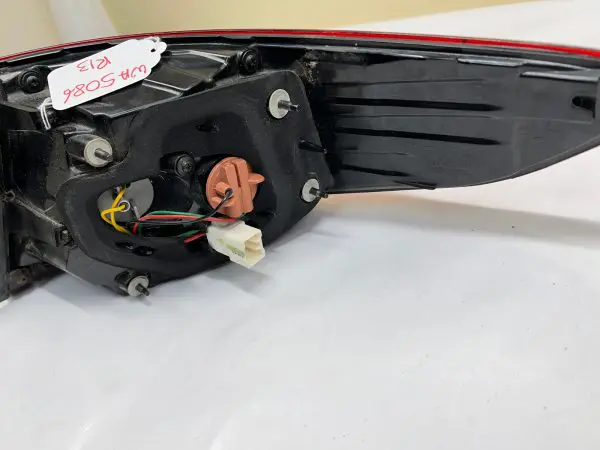 2015 2016 2017 HYUNDAI SONATA REAR LEFT OEM TAIL LIGHT 92401-C2000 - Image 14