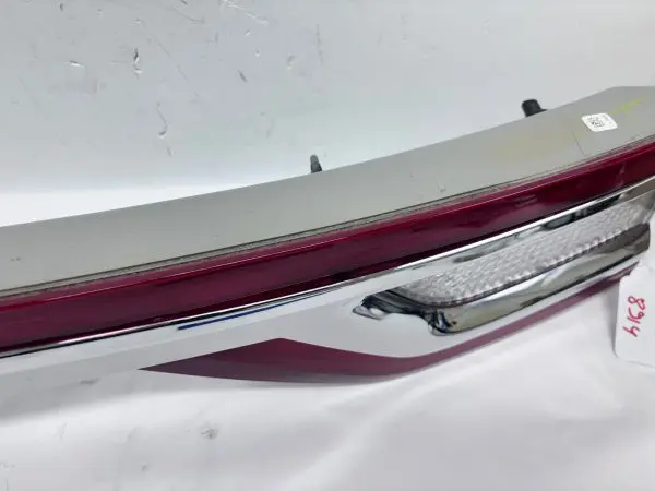 2017-2019 2020 LINCOLN CONTINENTAL LED REAR OEM CENTER TAIL LIGHT GD9B13B433AU - Image 11