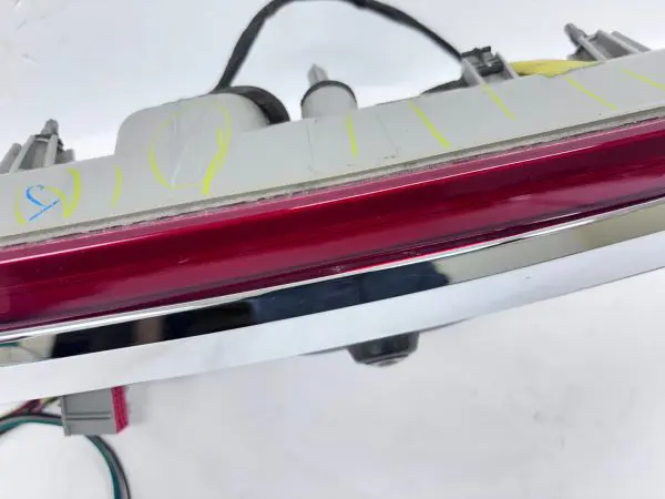 2017-2019 2020 LINCOLN CONTINENTAL LED REAR OEM CENTER TAIL LIGHT GD9B13B433AU - Image 13