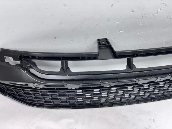 23159135 NEW OEM 2017 2018 2019 GMC ACADIA FRONT LOWER BLACK GRILLE OEM - Image 11