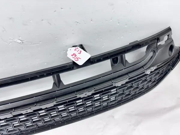 23159135 NEW OEM 2017 2018 2019 GMC ACADIA FRONT LOWER BLACK GRILLE OEM - Image 12