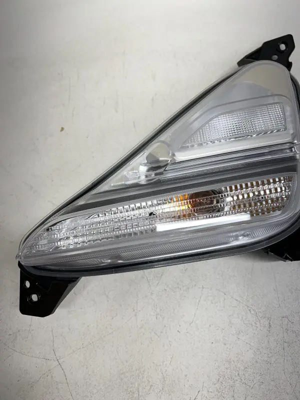 🌟🌟 92305-M7000 2019 2020 2021 KIA FORTE FRONT LEFT FOG LIGHT TURN SIGNAL - Image 2