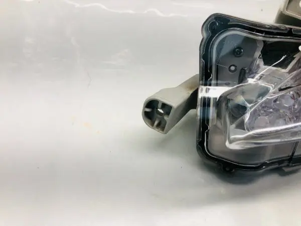 2017 2018 2019 TOYOTA COROLLA LED FRONT LEFT OEM RUNNING LIGHT FOG LIGHT - Image 3