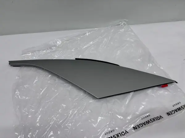 11k853377a. 2021 2022 2023 VW ID.4 Rear Left C Pillar Molding Trim 6H1 Silver