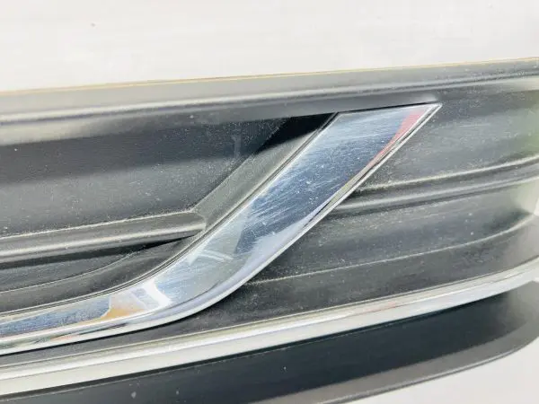 2012 2013 2014 2015 VW PASSAT FRONT RIGHT OEM FOG LIGHT BEZEL TRIM COVER BUMPER - Image 4
