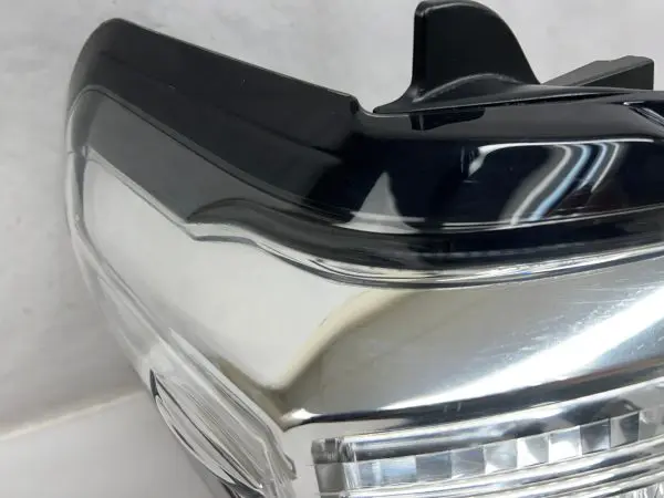 2014-2018 2019 2020 2021 2022 2023 toyota 4runner halogen left oem tail light - Image 7