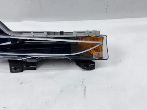2017 2018 2019 2020 2021 2022 2023 TESLA MODEL 3 Y LED FRONT RIGHT OEM FOG LIGHT - Image 2