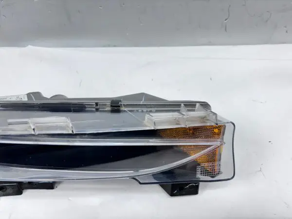 2017 2018 2019 2020 2021 2022 2023 TESLA MODEL 3 Y LED FRONT RIGHT OEM FOG LIGHT - Image 5