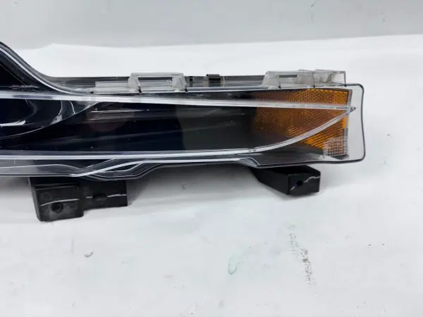 2017 2018 2019 2020 2021 2022 2023 TESLA MODEL 3 Y LED FRONT RIGHT OEM FOG LIGHT - Image 8
