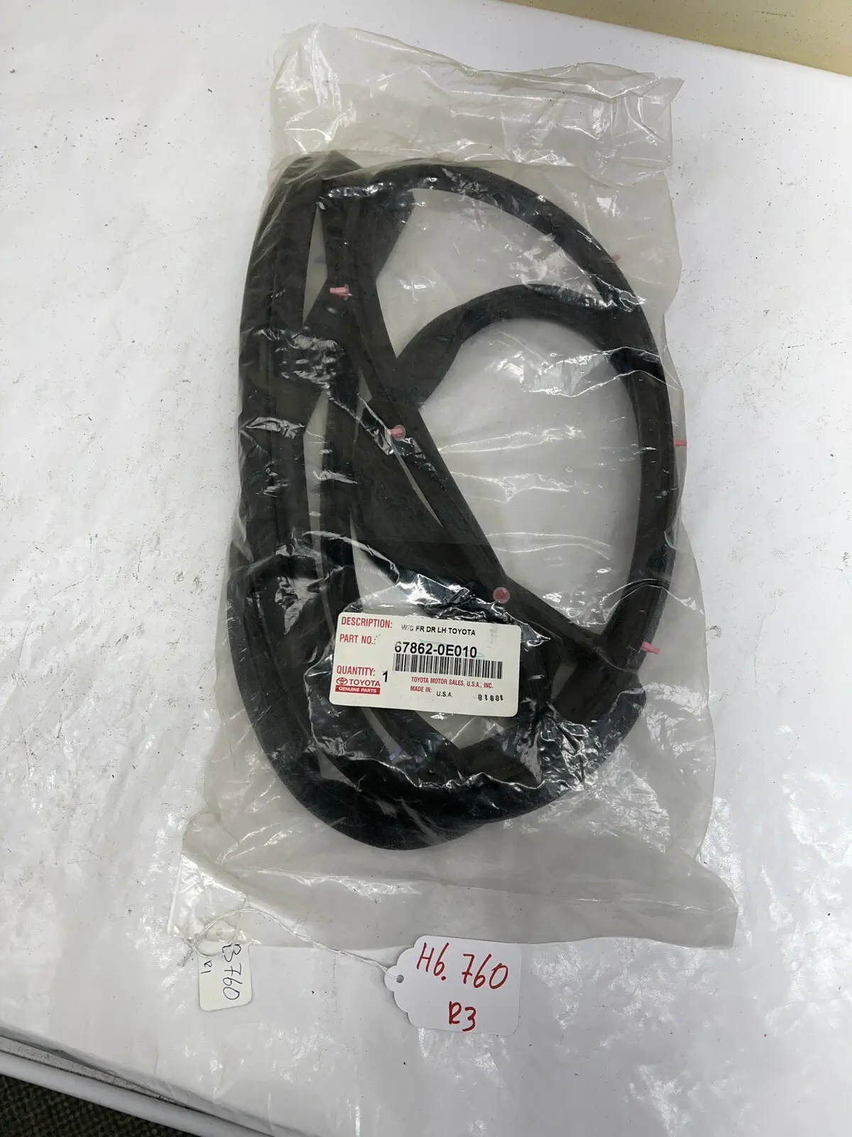 2004 2005 2006 2007 2008 2009 LEXUS RX350 RX330 FRONT LEFT DOOR OEM WEATHERSTRIP