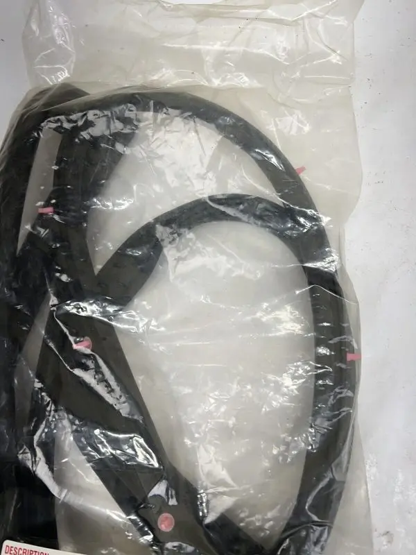 2004 2005 2006 2007 2008 2009 LEXUS RX350 RX330 FRONT LEFT DOOR OEM WEATHERSTRIP - Image 8
