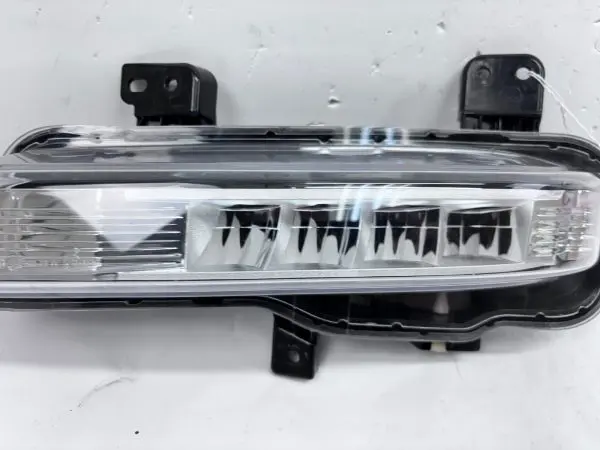NICE 2020 2021 2022 2023 FORD EXPLORER LED FRONT LEFT OEM FOG LIGHT - Image 4