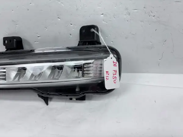 NICE 2020 2021 2022 2023 FORD EXPLORER LED FRONT LEFT OEM FOG LIGHT - Image 3