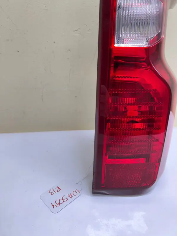 2019 2020 2021 2022 2023 CHEVY SILVERADO HALOGEN REAR RIGHT OEM TAIL LIGHT - Image 12