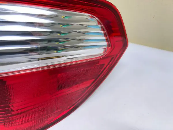 2005 2006 2007 HONDA ODYSSEY HALOGEN REAR RIGHT OEM TAIL LIGHT - Image 5