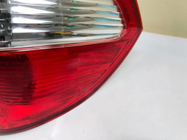 2005 2006 2007 HONDA ODYSSEY HALOGEN REAR RIGHT OEM TAIL LIGHT - Image 6