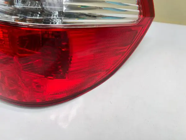 2005 2006 2007 HONDA ODYSSEY HALOGEN REAR RIGHT OEM TAIL LIGHT - Image 7
