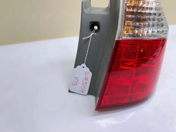 2005 2006 2007 HONDA ODYSSEY HALOGEN REAR RIGHT OEM TAIL LIGHT - Image 11