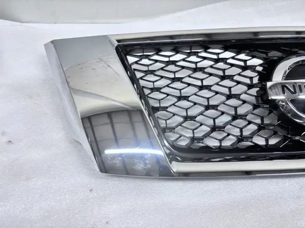 🎈 NEW OEM 2013 2014 2015 2016 NISSAN PATHFINDER FRONT GRILLE 62310-3KA0B - Image 7