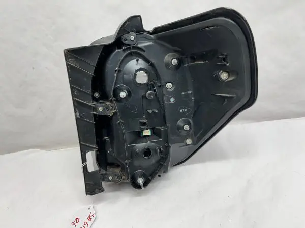 2014-2018 2019 2020 2021 2022 2023 toyota 4runner halogen left oem tail light - Image 17