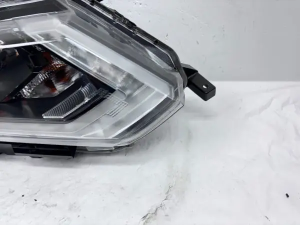 ALL TABS 2017 2018 2019 2020 NISSAN ROGUE HALOGEN LEDFRONT RIGHT OEM HEADLIGHT - Image 3