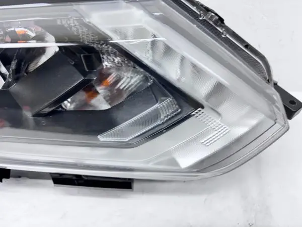 ALL TABS 2017 2018 2019 2020 NISSAN ROGUE HALOGEN LEDFRONT RIGHT OEM HEADLIGHT - Image 7