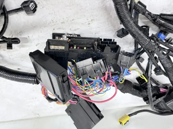 OEM 2020 2021 2022 HONDA CRV TOURING MAIN WIRE HARNESS 32200-tla-a647 GENUINE - Image 6
