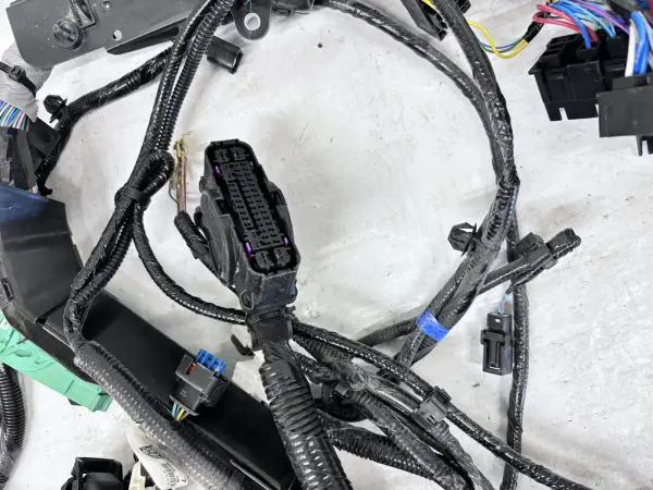OEM 2020 2021 2022 HONDA CRV TOURING MAIN WIRE HARNESS 32200-tla-a647 GENUINE - Image 9