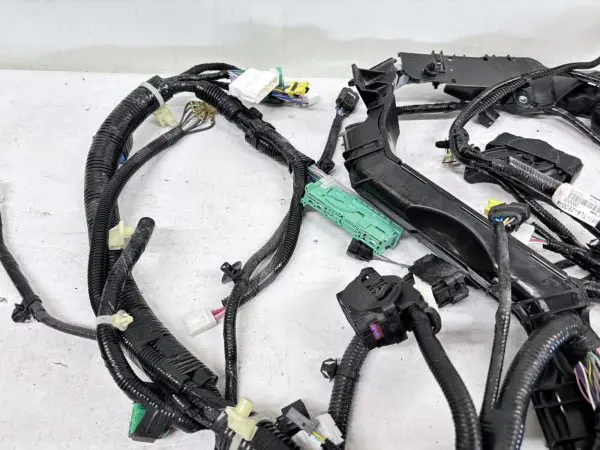 OEM 2020 2021 2022 HONDA CRV TOURING MAIN WIRE HARNESS 32200-tla-a647 GENUINE - Image 12