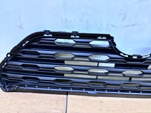 2019 2020 2021 2022 2023 2024 TOYOTA RAV4 BLACK FRONT UPPER  OEM GRILLE - Image 7