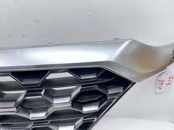 86366-S2100  2019 2020 HYUNDAI SANTA FE FRONT OEM GRILLE - Image 3