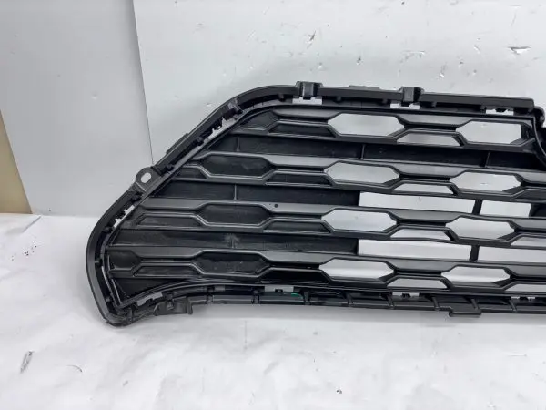 2019 2020 2021 2022 2023 2024 TOYOTA RAV4 BLACK FRONT UPPER  OEM GRILLE - Image 9