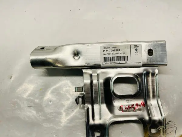 51117266193 BMW F22 F30 340 335 330 328 320 228 230 LEFT OEM BUMPER BRACKET - Image 6