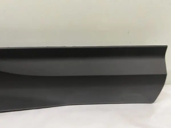 OEM 877324z000 2013-2018 Hyundai Santa Fe Sport Rear Right Door Molding Flare - Image 3