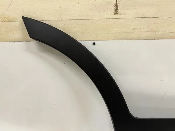 OEM 877324z000 2013-2018 Hyundai Santa Fe Sport Rear Right Door Molding Flare - Image 7
