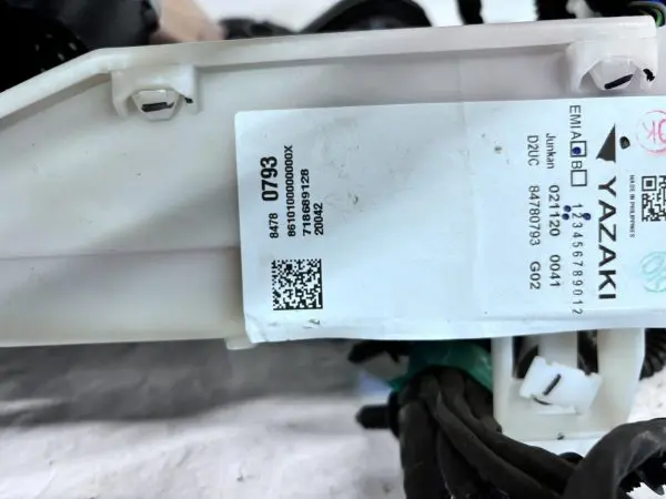 OEM 2020 CHEVY EQUINOX 2.0L 4 CYL MAIN WIRE HARNESS 84780793 - Image 3