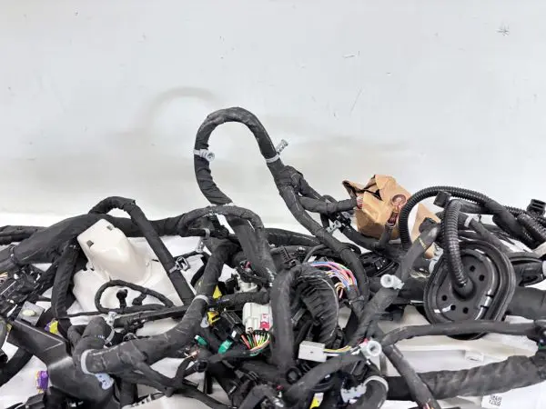 OEM 2020 CHEVY EQUINOX 2.0L 4 CYL MAIN WIRE HARNESS 84780793 - Image 8