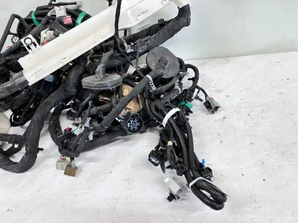 OEM 2020 CHEVY EQUINOX 2.0L 4 CYL MAIN WIRE HARNESS 84780793 - Image 12